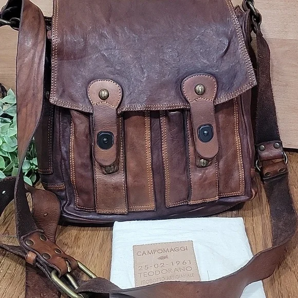 Campomaggi Italy Leather Crossbody Satchel - Picture 3 of 16
